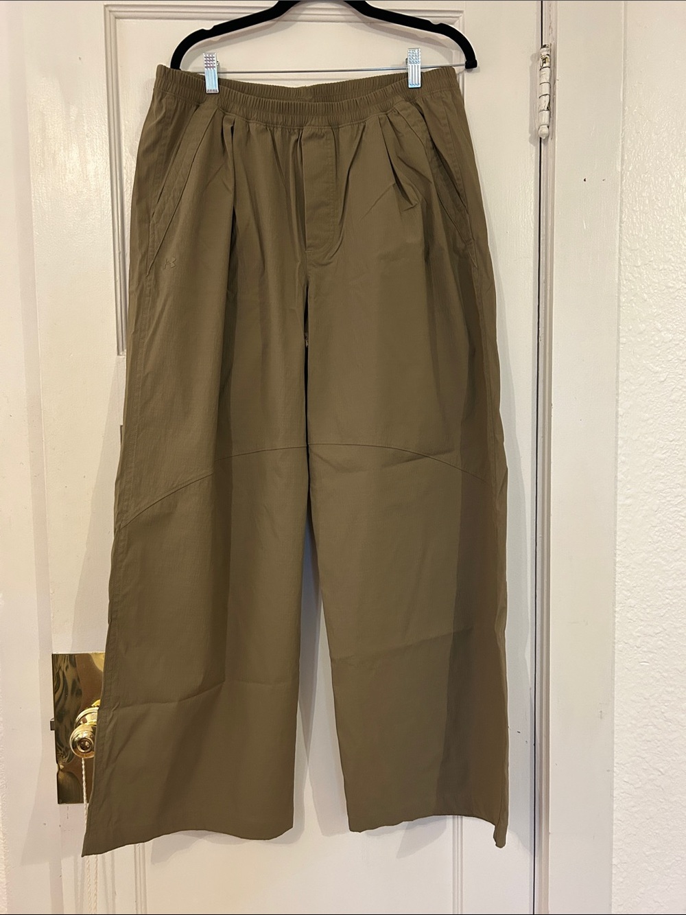 Under Armour Men's Olive Green Relaxed Chino Pants